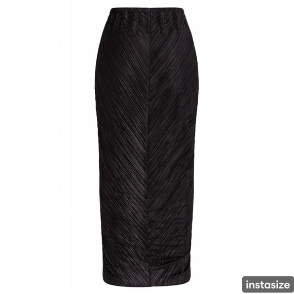 Good American Always Fits Plissé Maxi Swimsuit Skirt Coverup Size 5/6 (2XL/3X) - Picture 3 of 9